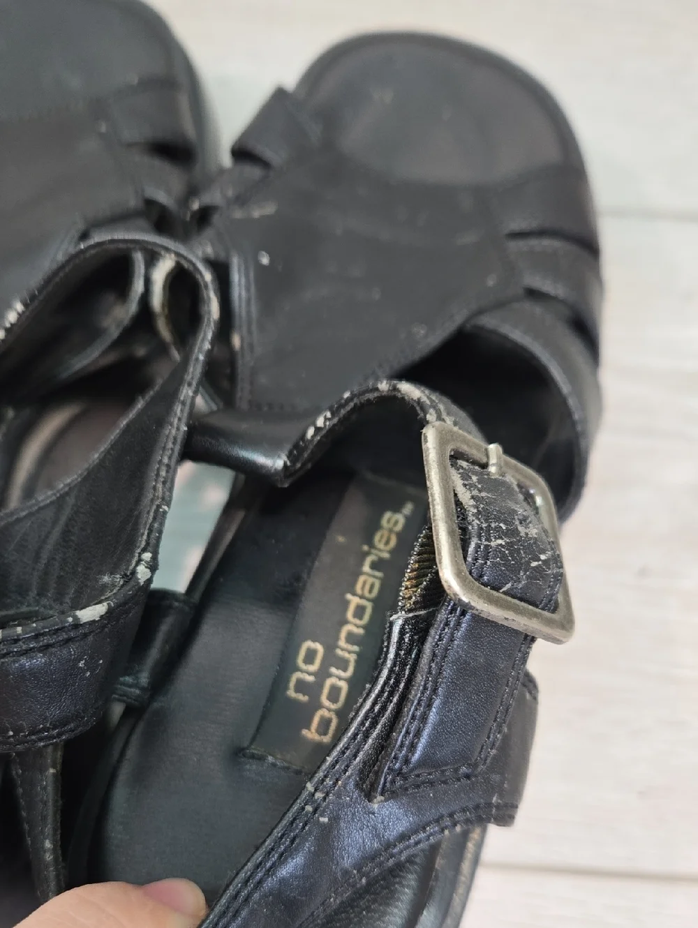 Vintage No Boundaries Women Hillary  Black Chunky Platform Sandals 90